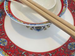 -毛辣果·贵州红酸汤牛肉火锅(西单店)