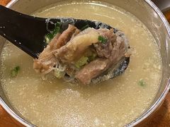 老妈特制牛尾汤-蒜香焼肉PURUSHIN(马场路店)