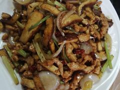 芹菜香干炒肉-西大酒店