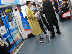 -新百广场(地铁站)