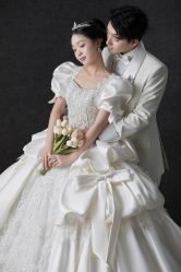 点击看大图 -至臻微拉婚纱摄影