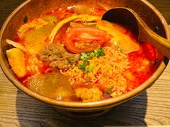 -成都你六姐·牛肉冒菜(上海环宇荟店)
