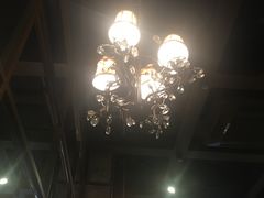 -玛格萝妮(汇智国际商业中心店)