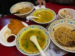 -金杨拉面王小吃面馆·牛三宝面·红烧牛肉粉