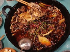 -鸿顺老铁锅美蛙鱼府(解放碑店)