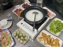 -渔顺生·顺德鱼生·粥底火锅·桑拿鸡(渔人码头店)
