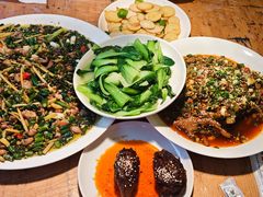 -江湖黑大兔(杨家坪店)