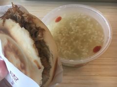 肉夹馍-魏家凉皮(博水商务大厦店)