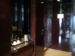 -成都保利公园皇冠假日酒店(熊猫基地店)