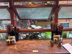 -银米·云南传统过桥米线(双廊黑金冠店)