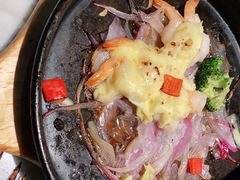 -雀蓝川菜(奥体广场店)