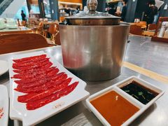 -潮界(LU·ONE凯德晶萃广场店)