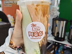 -枫叶小镇奥特莱斯