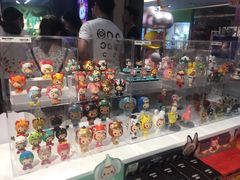 -泡泡玛特POPMART(崇文门国瑞城店)