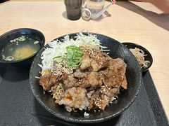 -難波肉劇場