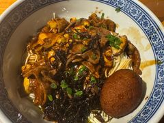 -沪西老弄堂面馆(定西路店)