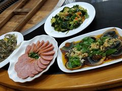哈尔滨红肠-老刘生态大鱼坊铁锅炖鱼(赛马场店)