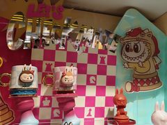 -泡泡玛特POPMART(上海环球港店)