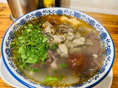 -叶新小吃店(来凤小区总店)