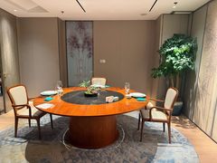 -宏豪浦江一号.经典粤菜+融合菜(无敌江边大草坪陆家嘴店)