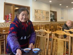 -石磨豆花家常菜·牦牛排土火锅