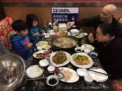 -东北农家院·铁锅炖(莘庄店)