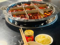 -邓莽子老火锅(中兴路总店)