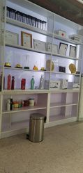 -PE SALON