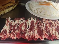 -三头牛·潮汕牛肉生蚝火锅 (夏湾店)