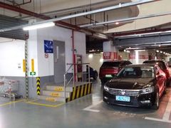 -嘉亭荟城市生活广场-停车场