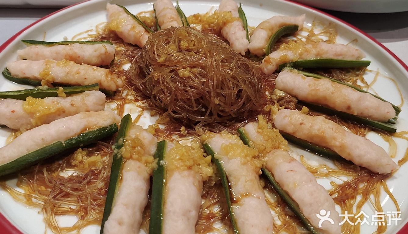 透露着浓浓老北京气息的烤鸭店