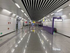 -红土地(地铁站)