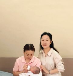 -童谣里医疗级月子中心(独栋湖景店)