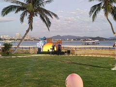 -JW万豪厨房餐厅·滨海草坪烧烤·海鲜·海景(三亚绿发山海天JW万豪酒店)