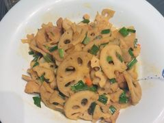 -江宴渔村·鱼鲜土菜(紫荆广场店)