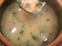 -粤盛海鲜平价店(洛溪食街店)