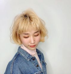 -PE SALON