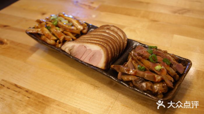 Uncle Pu's Sichuan Taste蒲大叔川菜卤菜三拼图片