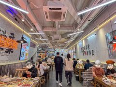 -来龍儿鲜切牛肉自助老火锅