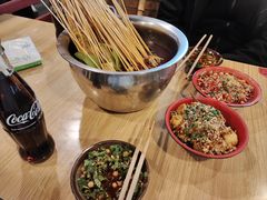 -拐枣巷小串串(财大店)