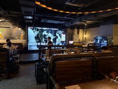 -麦凯伦烧烤·精酿超级工厂店(金桥总店)