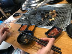 -肉甲韩国木炭烤肉(新壹街1店)