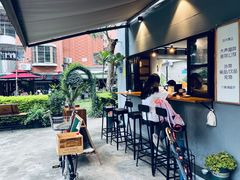 -转山咖啡(松柏社区店)