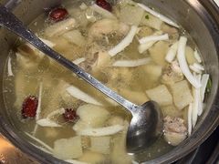 -喃喃椰·糟粕醋·椰子鸡火锅(七堡花园店)