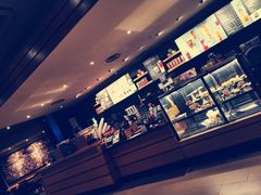 -星巴克臻选(郑州中原万达店)