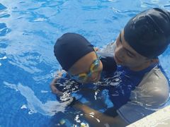 -Swim斯卫姆国际儿童游泳中心(红博中央公园店)