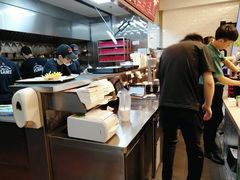 -The Habit Burger Grill 哈比特汉堡(爱琴海店)