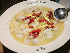 -酸渡·老坛酸菜鱼·现炒下饭菜(港惠新天地店)