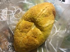 咸蛋厚芋泥软软包-LELECHA乐乐茶(美罗城店)