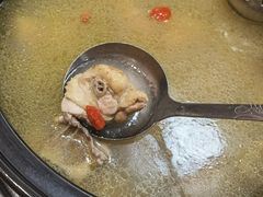 -菌之家·专业纯野生菌火锅·特色炒菌